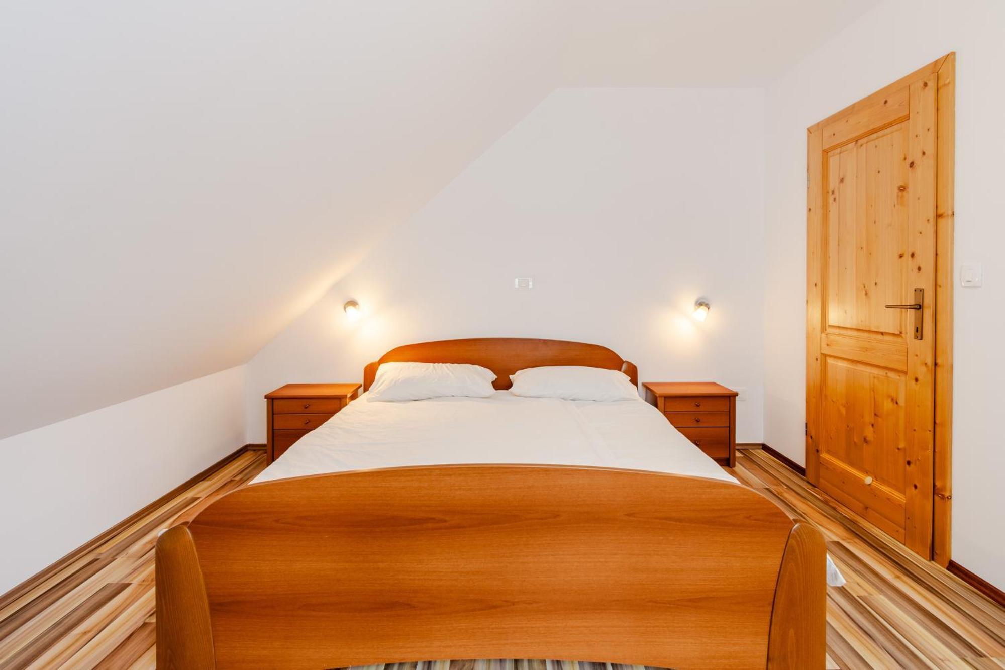 Apartment Pr' Stajercu With Free Onsite Parking Bovec Εξωτερικό φωτογραφία